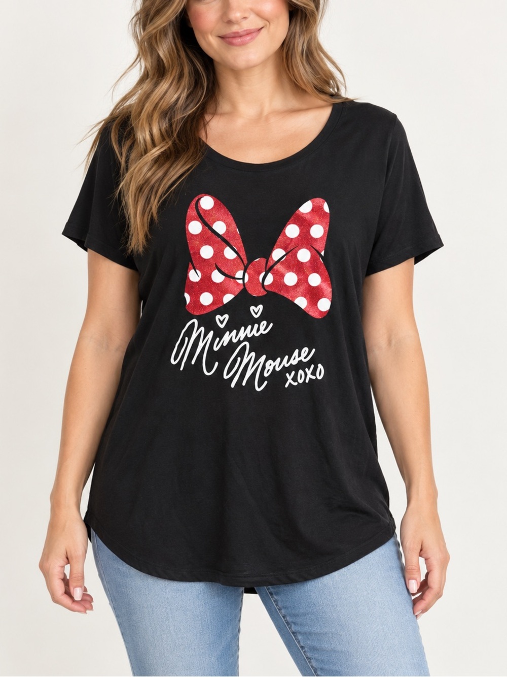 Disney Minnie Mouse Black Tee with Red Polka Dot Bow xxl